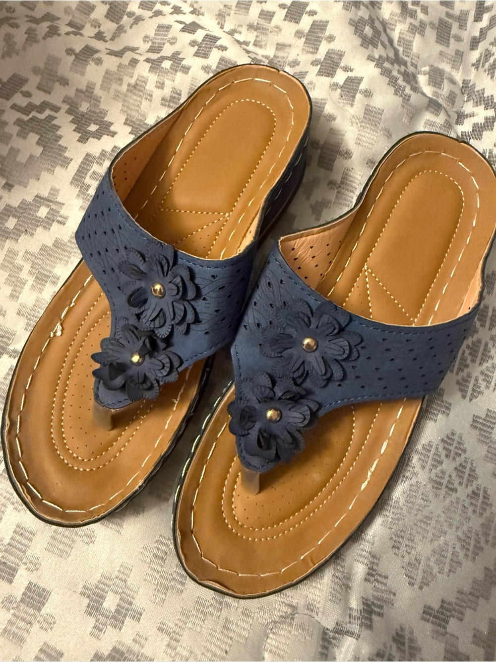Women’s Navy Floral Thong Sandals with Cushioned Footbed